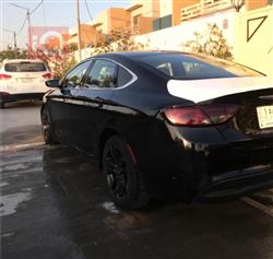 كرايسلر 200